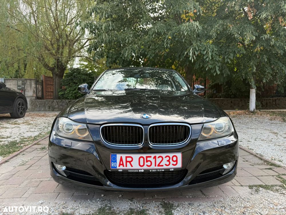 BMW Seria 3 320d xDrive DPF - 5