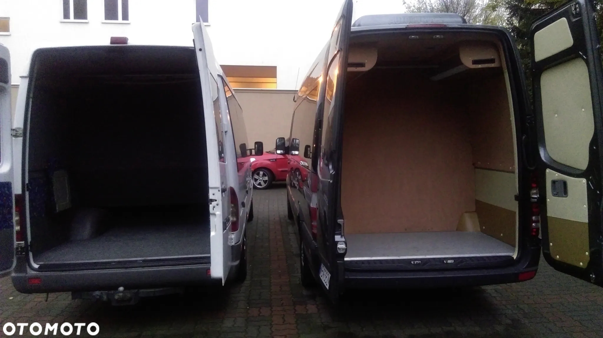 Mercedes-Benz Sprinter - 13