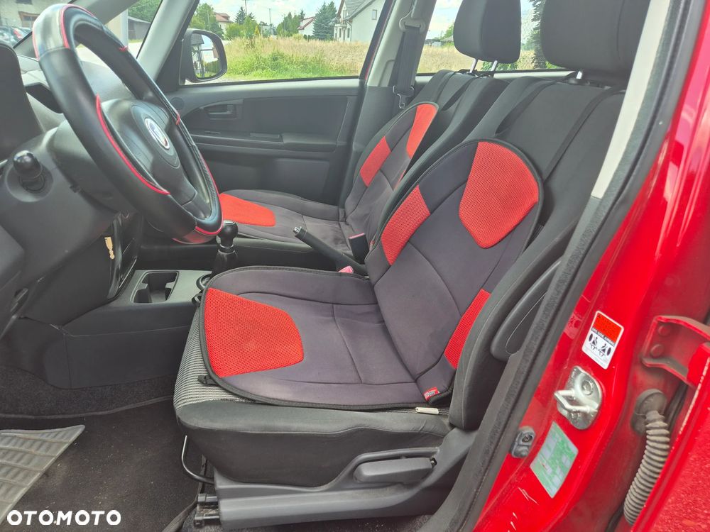 Fiat Sedici 1.6 16V 4x2 Emotion - 9