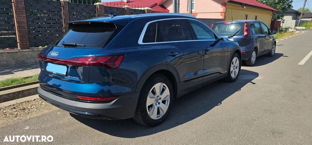 Audi e-tron quattro S - 3