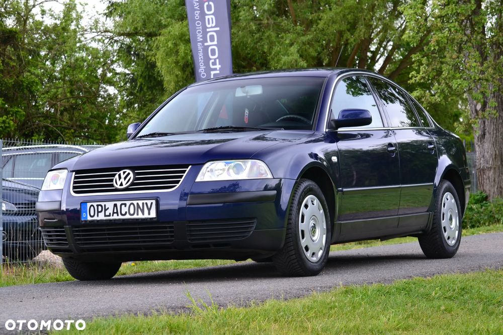 Volkswagen Passat 1.6 Exclusive - 18