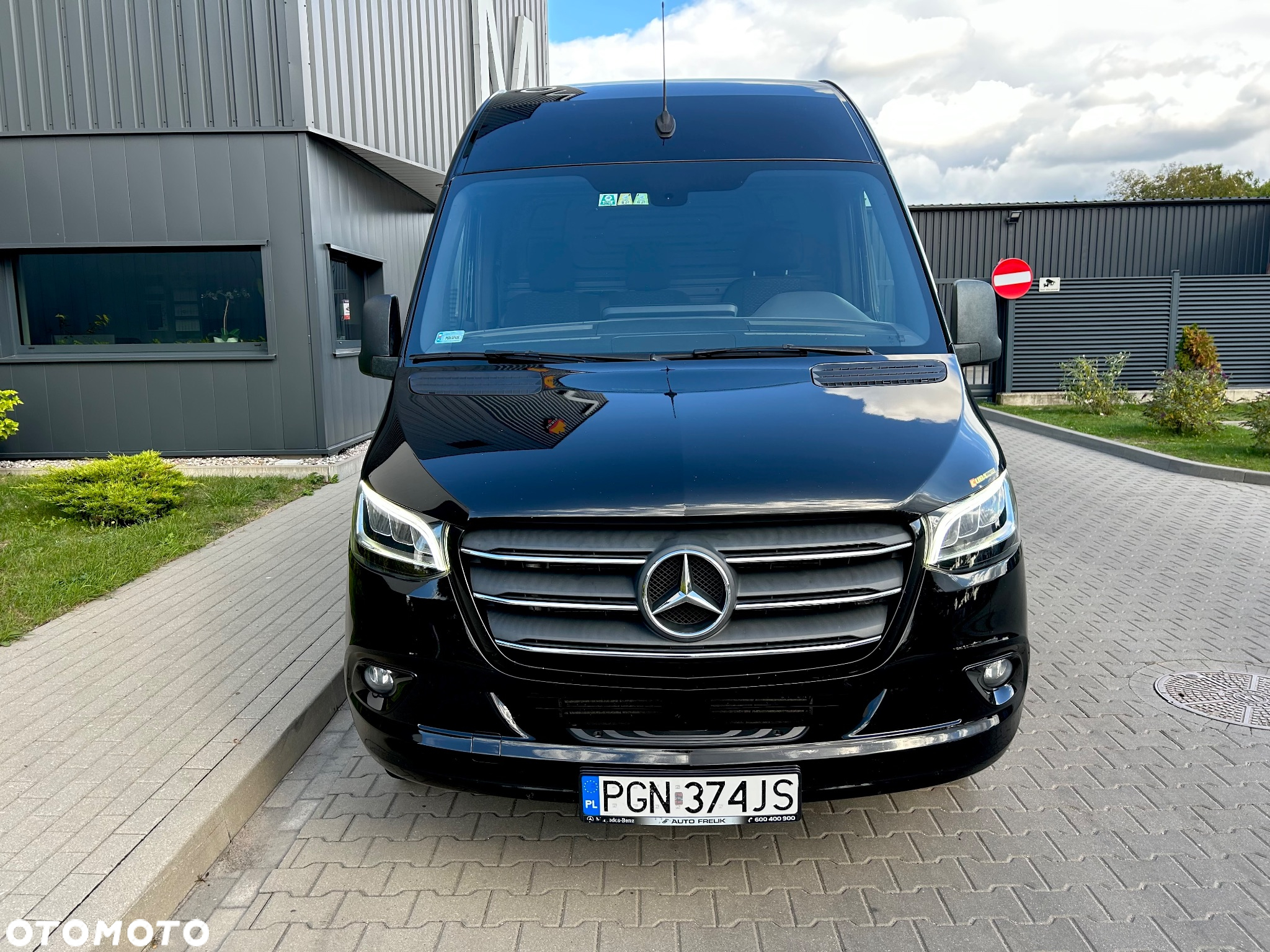 Mercedes-Benz Sprinter - 18