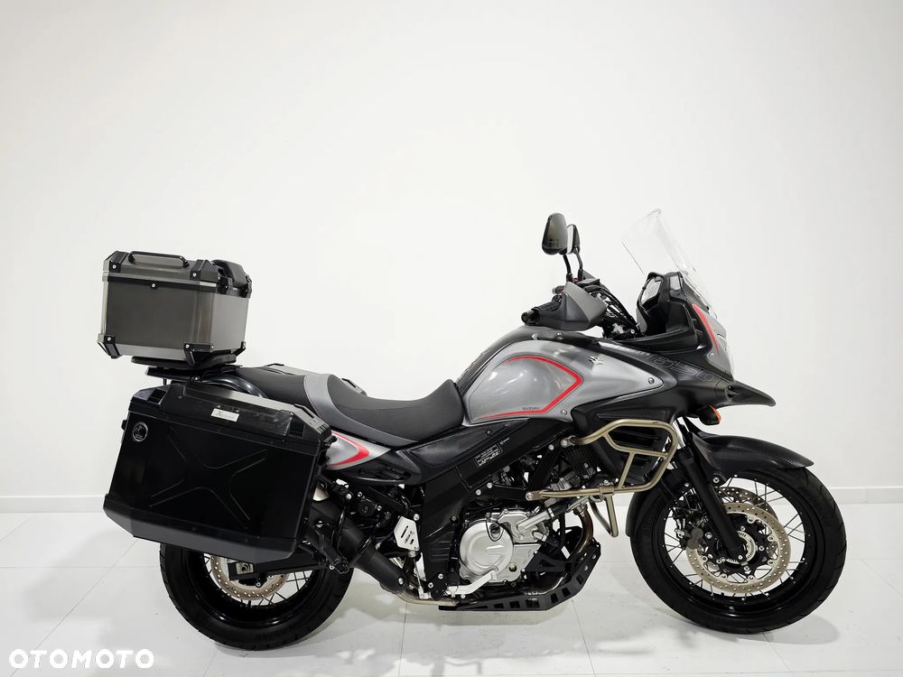 Suzuki V-STROM - 1