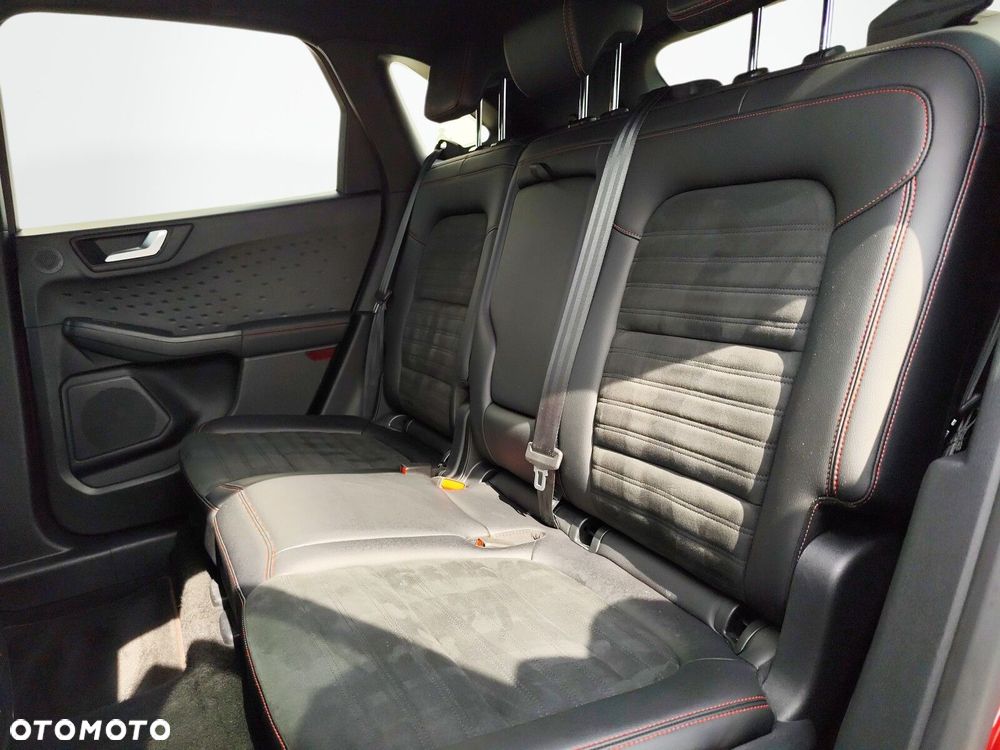 Ford Kuga - 13