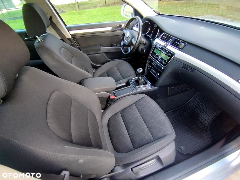 Skoda Superb 2.0 TDI Family - 11