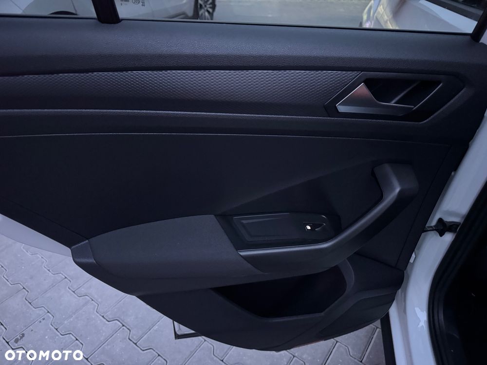 Volkswagen T-Roc 1.5 TSI OPF DSG Life - 25