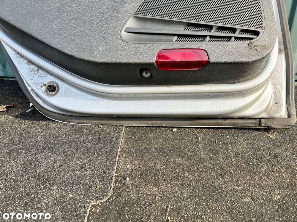 DRZWI LEWY TYŁ tylne lewe VW GOLF 6 VI 5D - 6