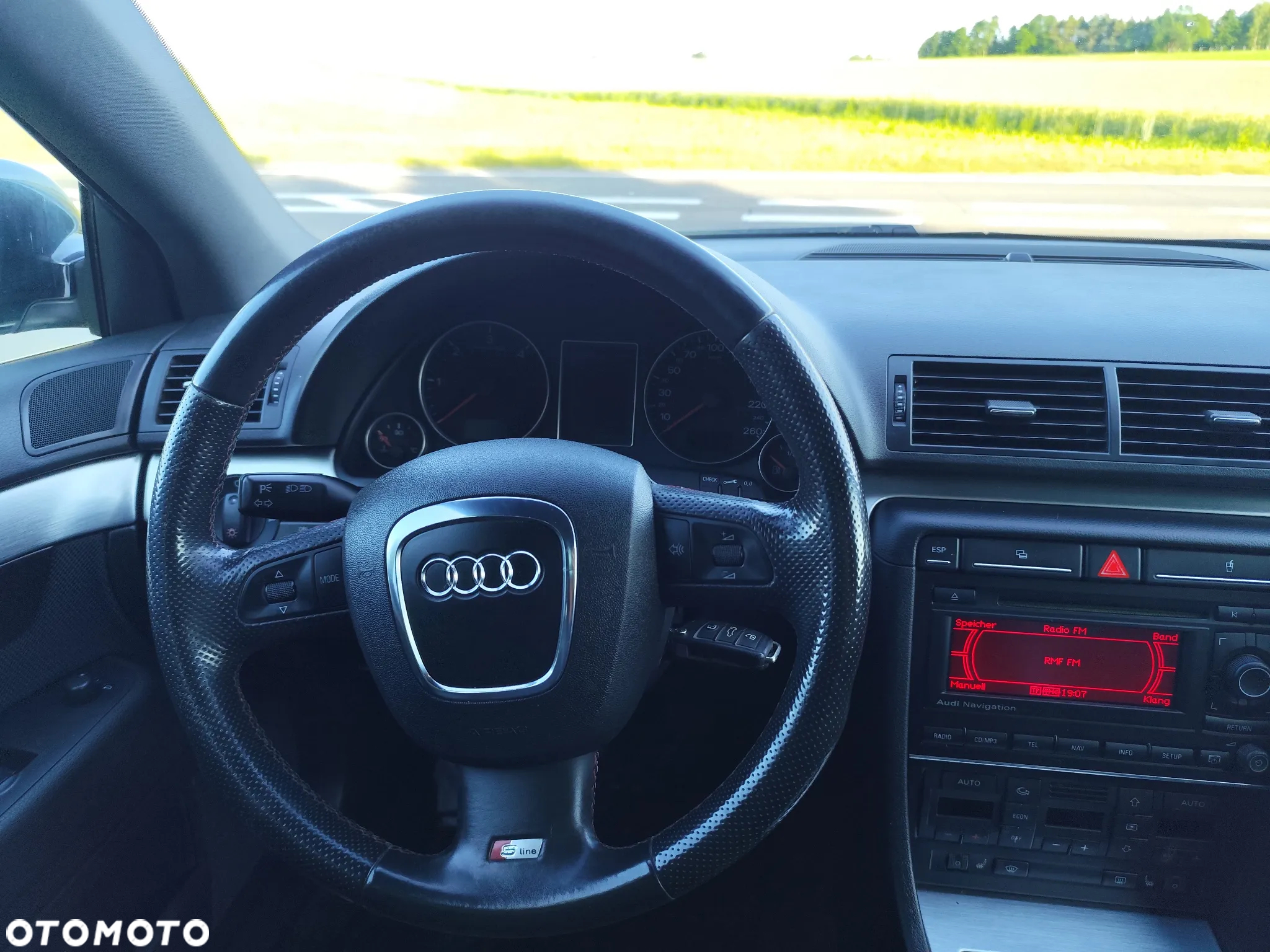 Audi A4 Avant 2.0 TDI - 34