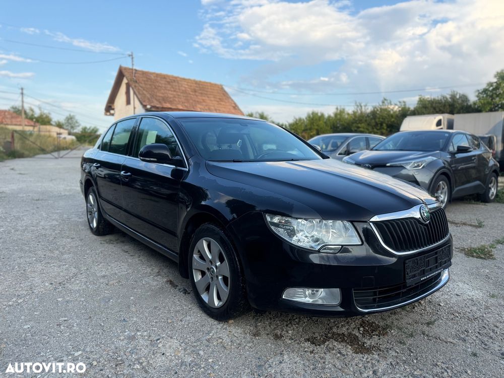 Skoda Superb 2.0 TDI PD Comfort - 2