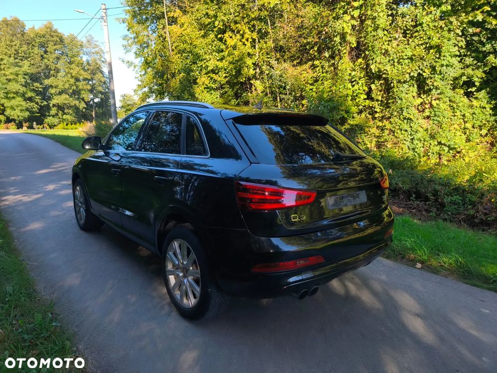 Audi Q3 2.0 TDI Quattro S tronic - 11