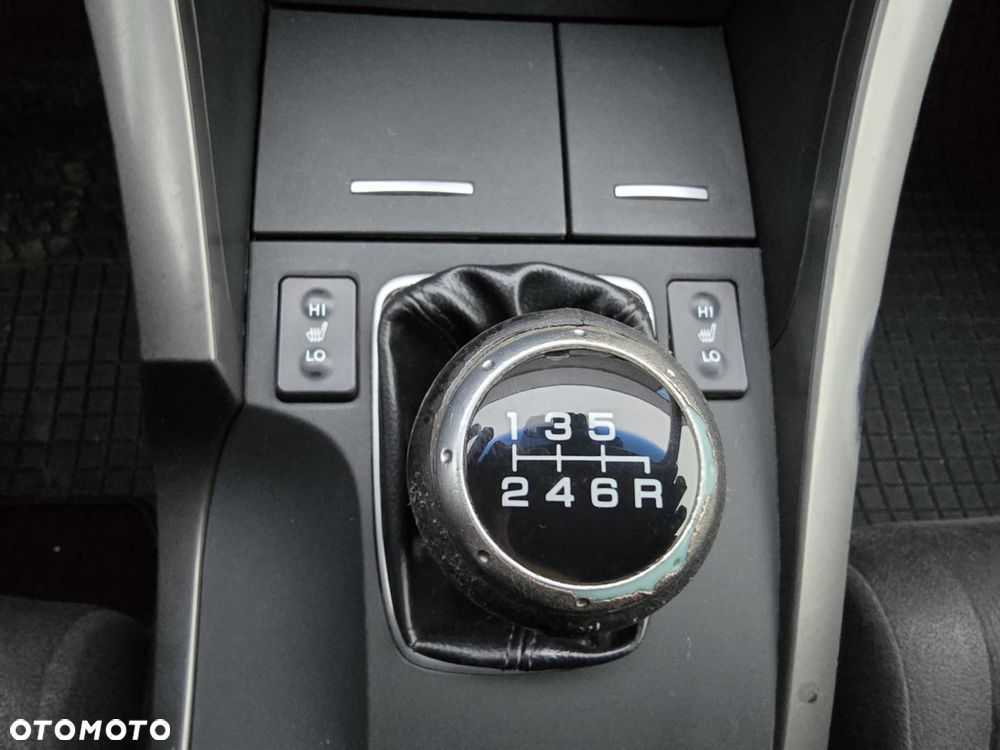 Honda Accord 2.0 Executive - 33