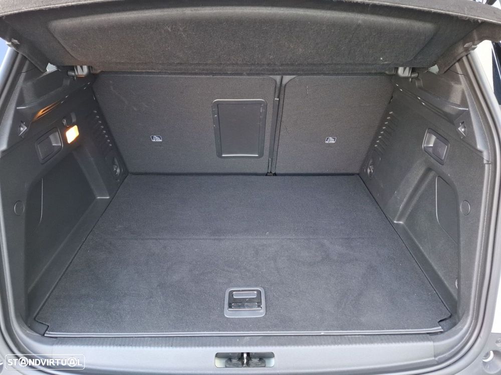 Peugeot 3008 1.6 Hybrid GT e-EAT8 - 7