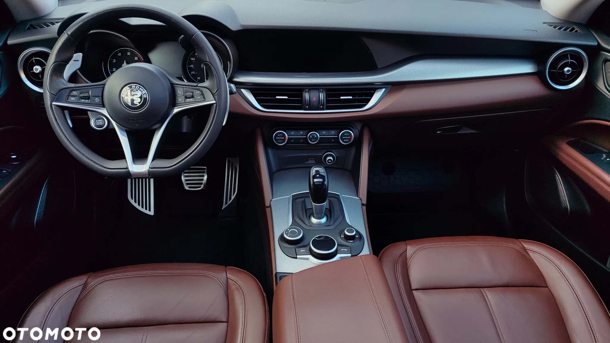 Alfa Romeo Stelvio 2.0 Turbo B-Tech Edition Q4 - 31