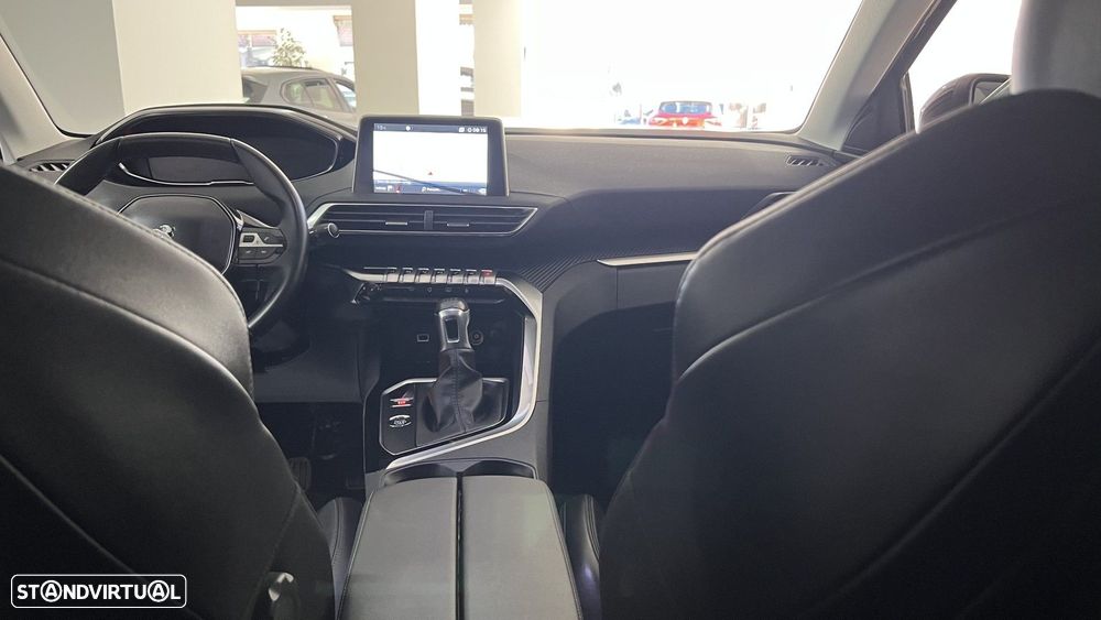 Peugeot 3008 1.2 PureTech Active Pack - 23