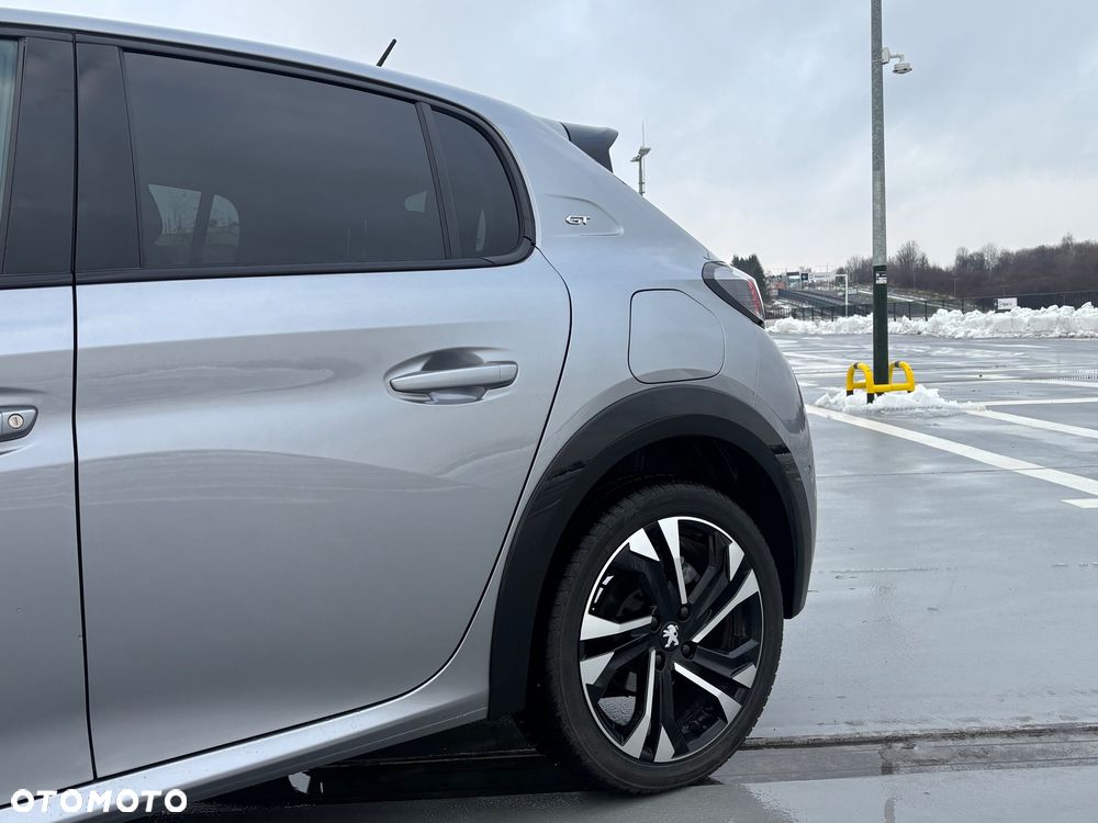 Peugeot 208 PureTech 100 EAT8 GT Pack - 3