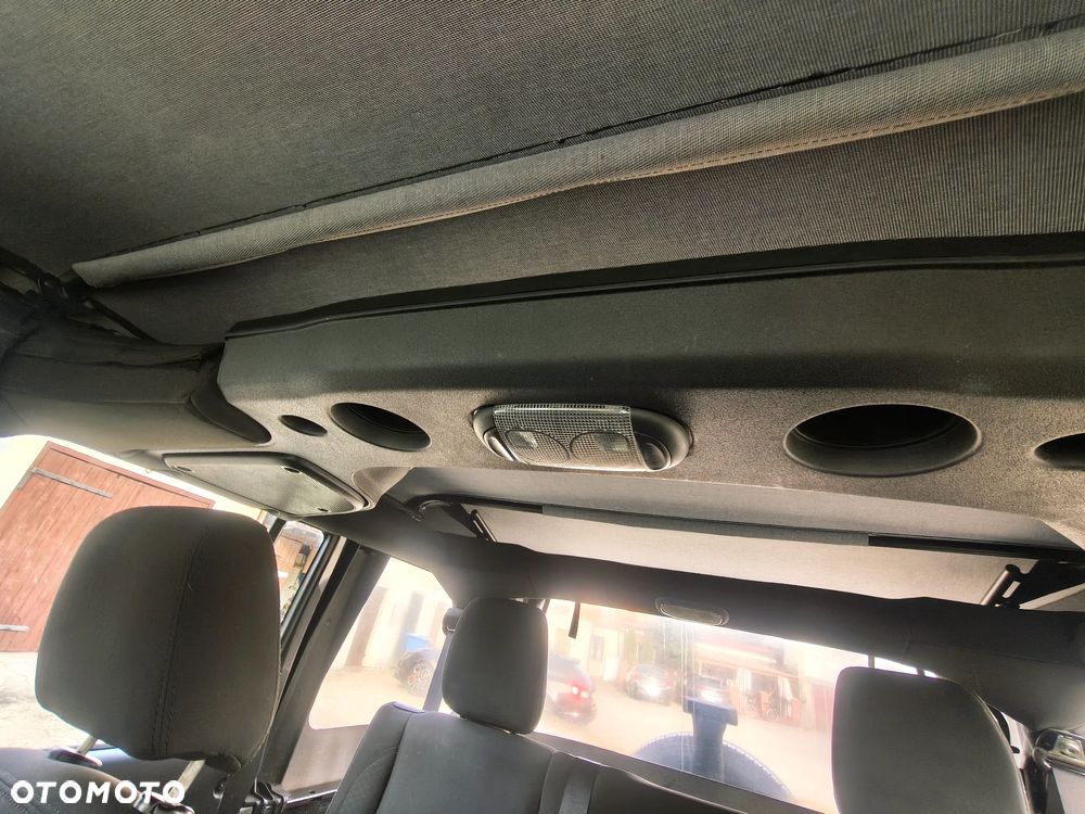 Jeep Wrangler Unlimited 3.6 Automatik X - 36