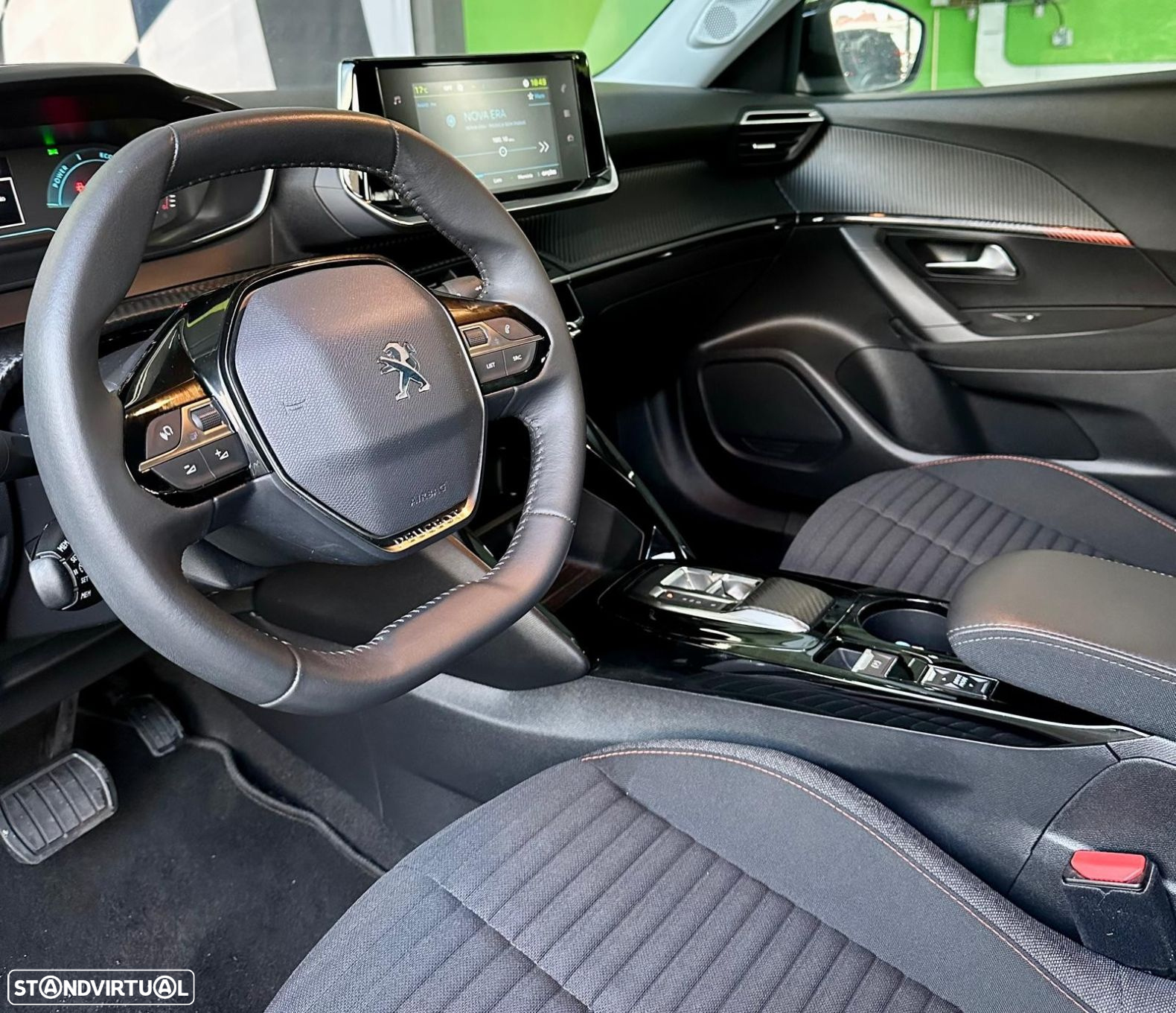 Peugeot e-2008 50 kWh Active - 10