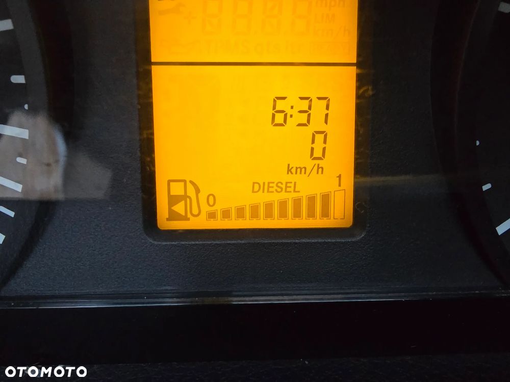 Mercedes-Benz Vito - 16