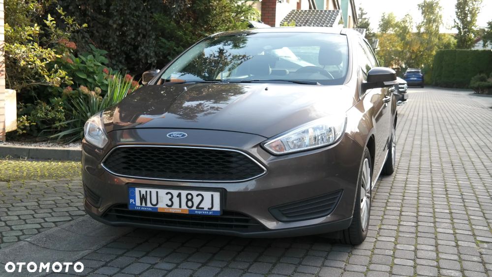 Ford Focus 1.6 Trend - 12