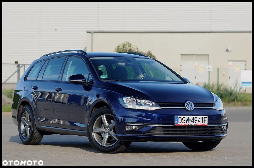 Volkswagen Golf 1.6 TDI SCR Comfortline - 10