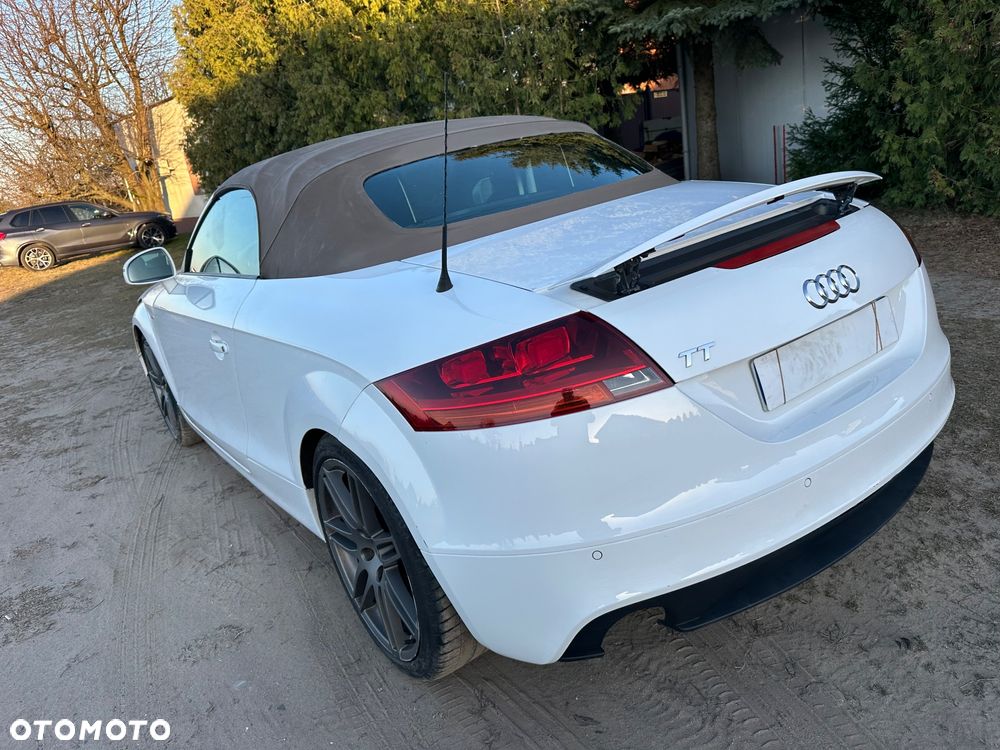 Audi TT Roadster 2.0 TFSI S tronic quattro - 4