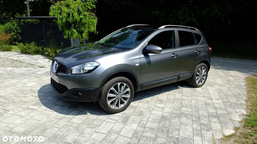 Nissan Qashqai - 2