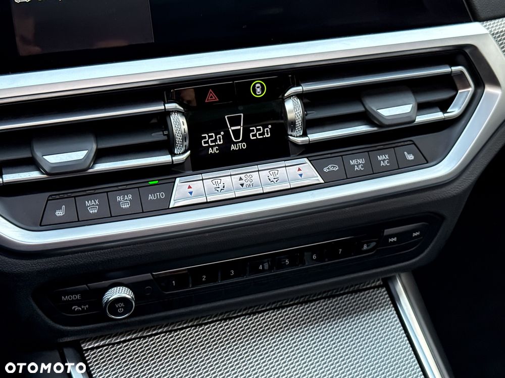 BMW Seria 3 320d xDrive M Sport - 21