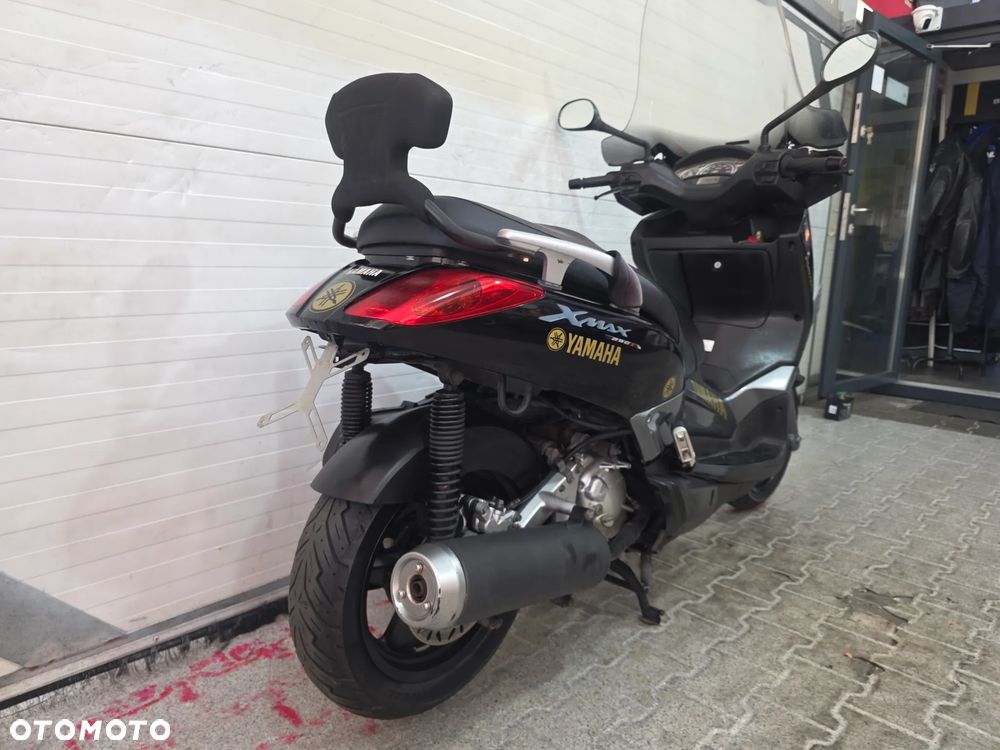 Yamaha X-max - 18
