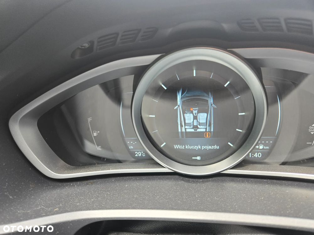 Volvo V40 - 6