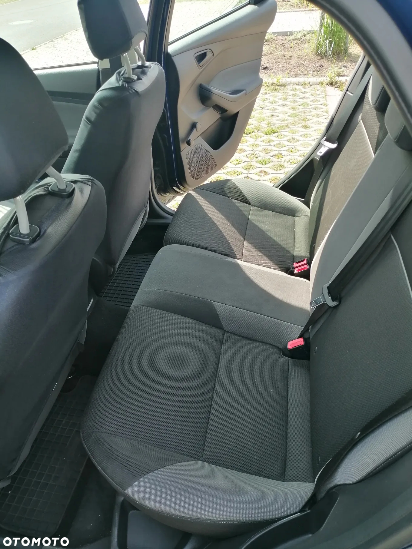 Ford Focus 1.0 EcoBoost Start-Stopp-System Ambiente - 20