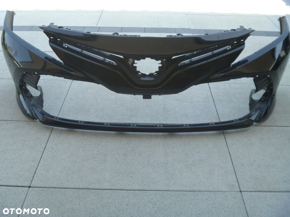 TOYOTA CAMRY VIII LIFT 2021 ZDERZAK PRZEDNI ATRAPA - 2