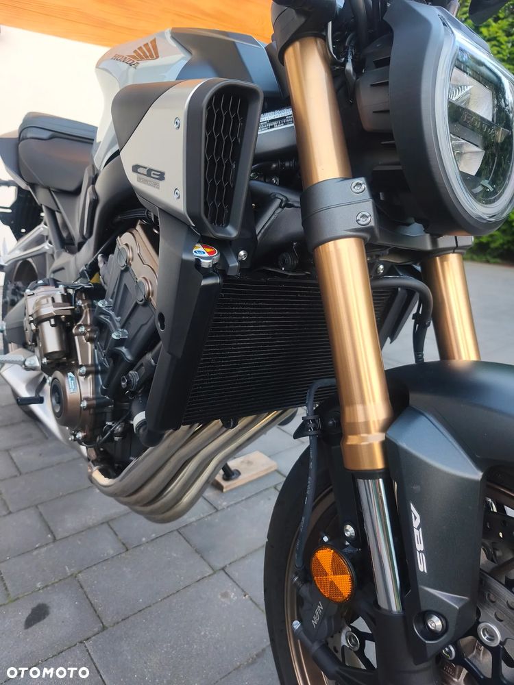 Honda CB - 14