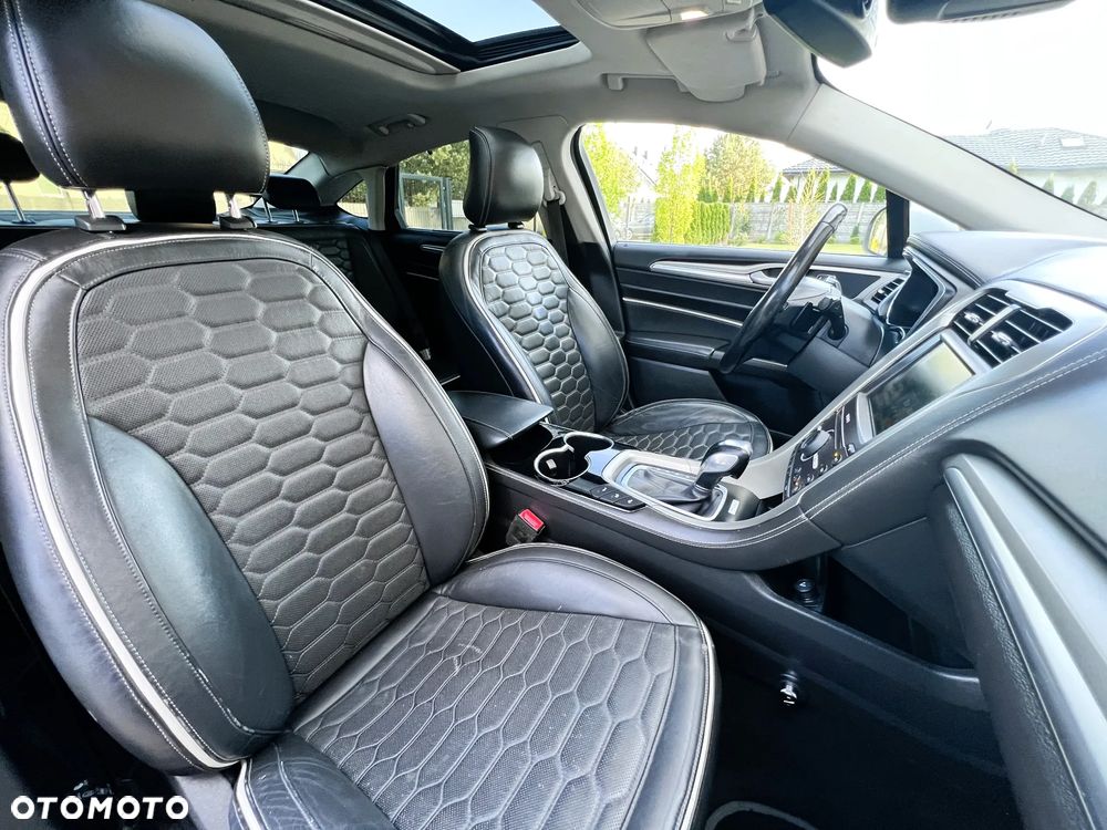 Ford Mondeo - 11