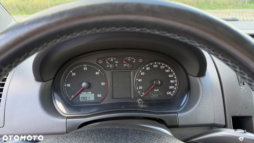 Volkswagen Polo 1.4 TDI Comfortline - 9