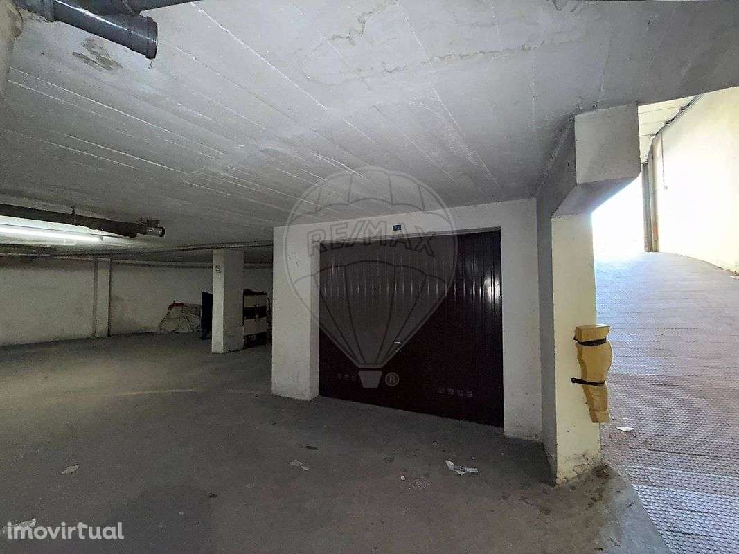 Garagem  para venda - Grande imagem: 3/9