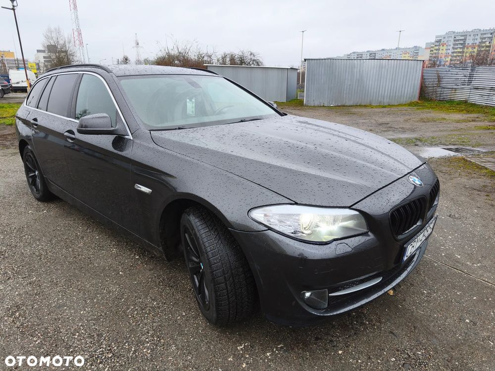 BMW Seria 5 520d - 4