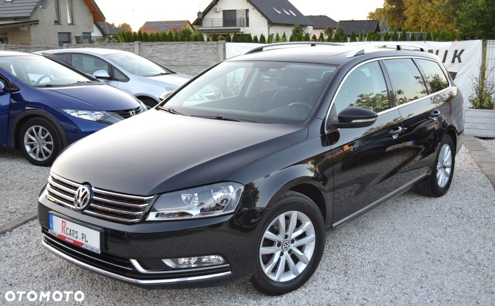 Volkswagen Passat - 12