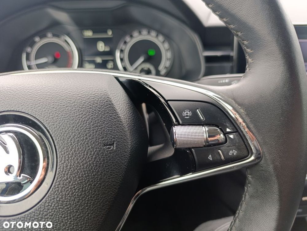 Skoda Kamiq 1.5 TSI Style DSG - 27