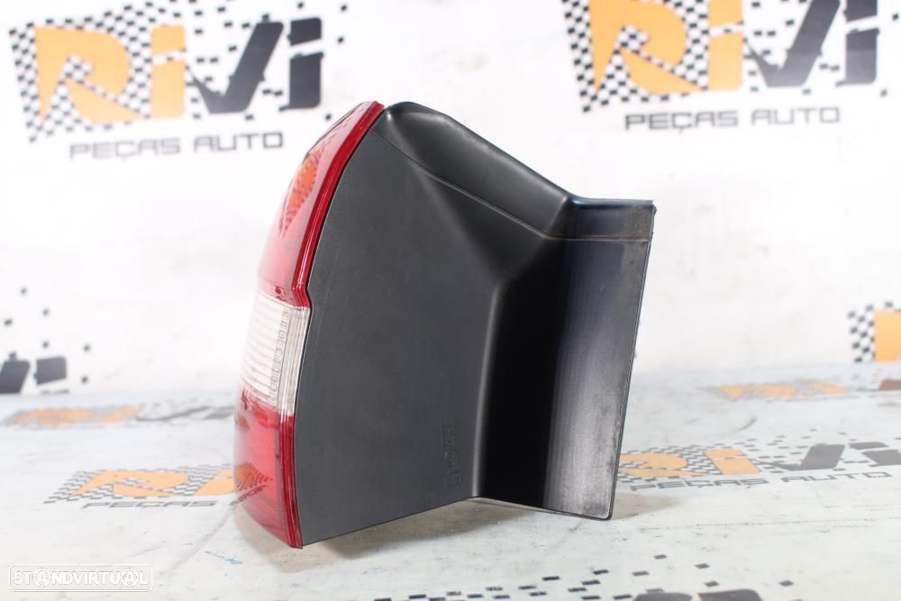 Farolim Esquerdo Peugeot 308 Sw Ii  9678093980 / Carrinha Chassi Condu - 4