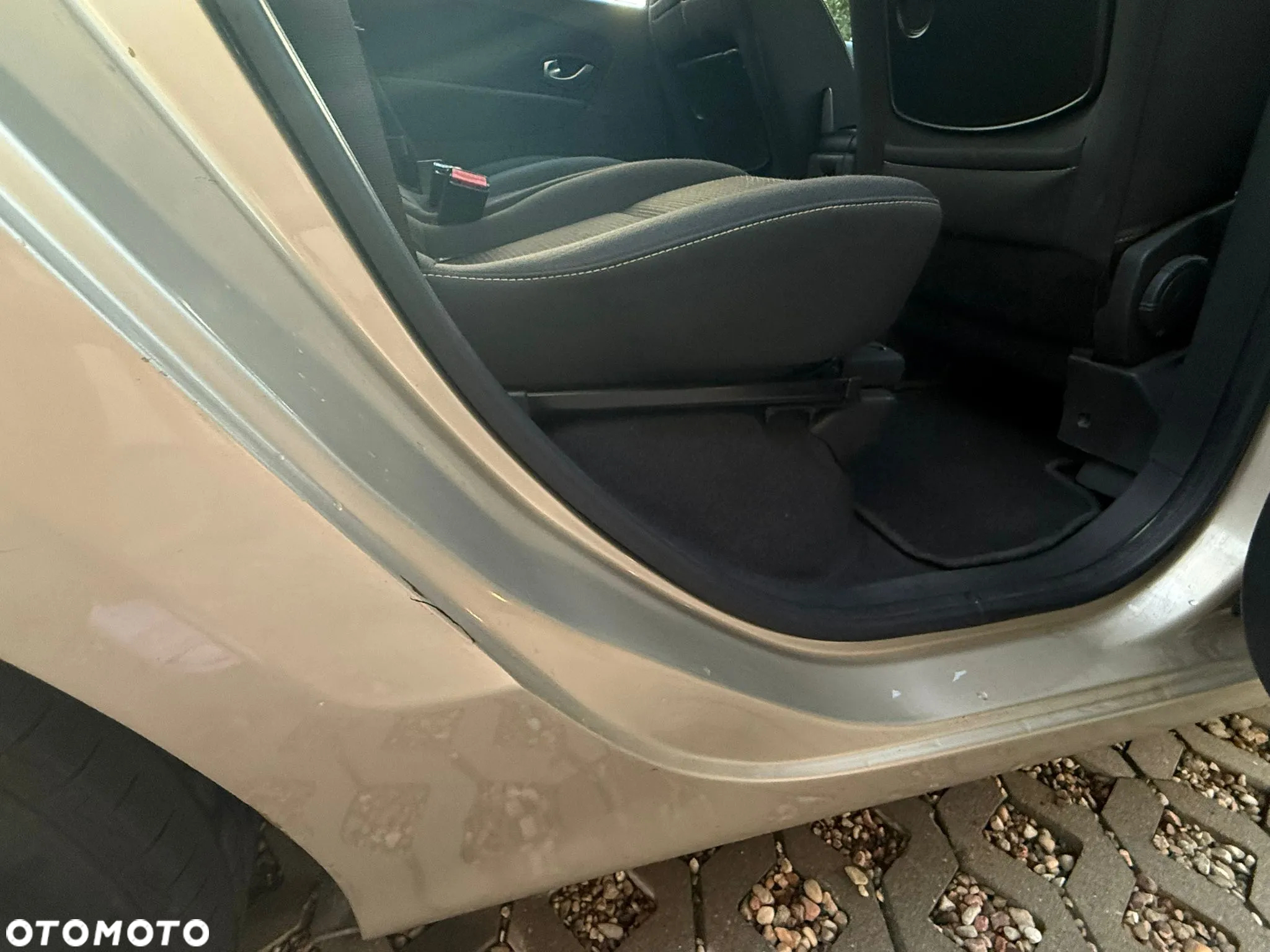 Renault Scenic 1.9 dCi Privilege - 14