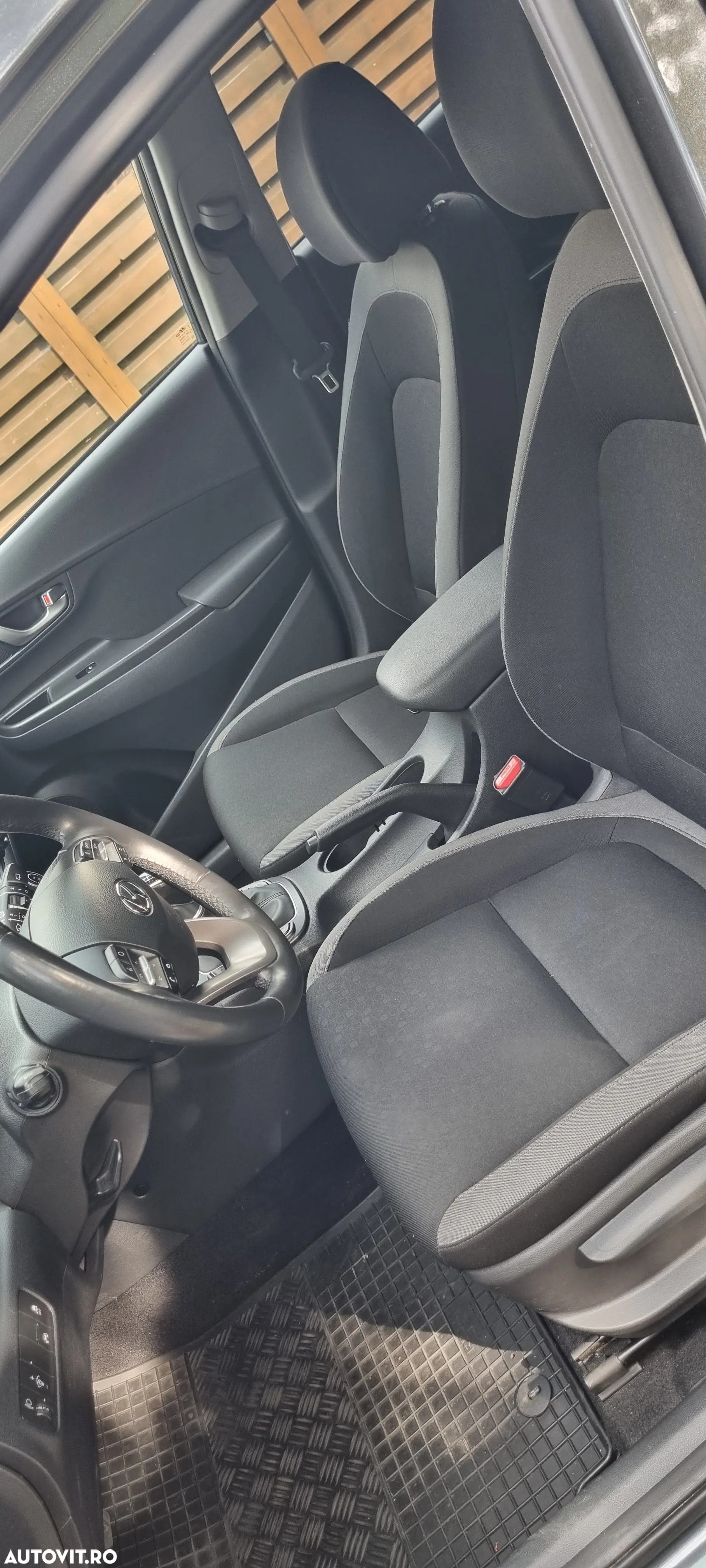 Hyundai KONA 1.0 T-GDI 2WD Highway - 15
