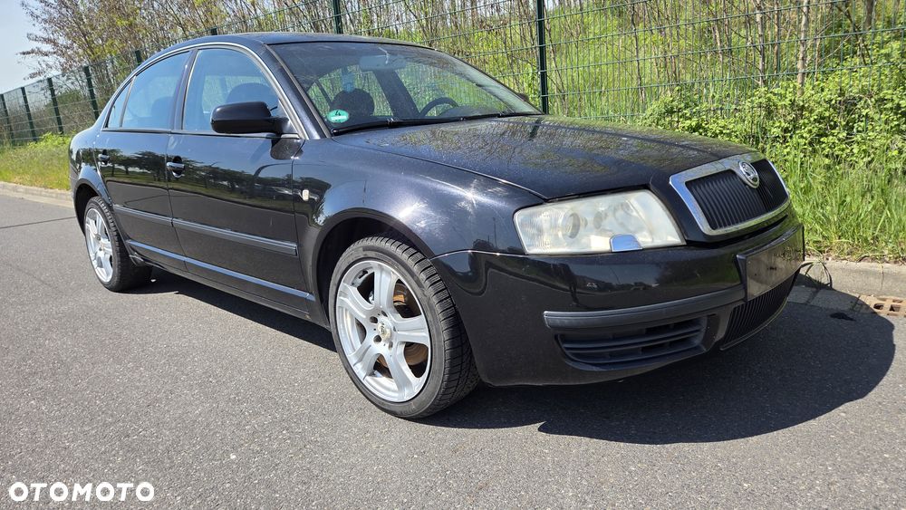Skoda Superb 1.8 Turbo Comfort - 8