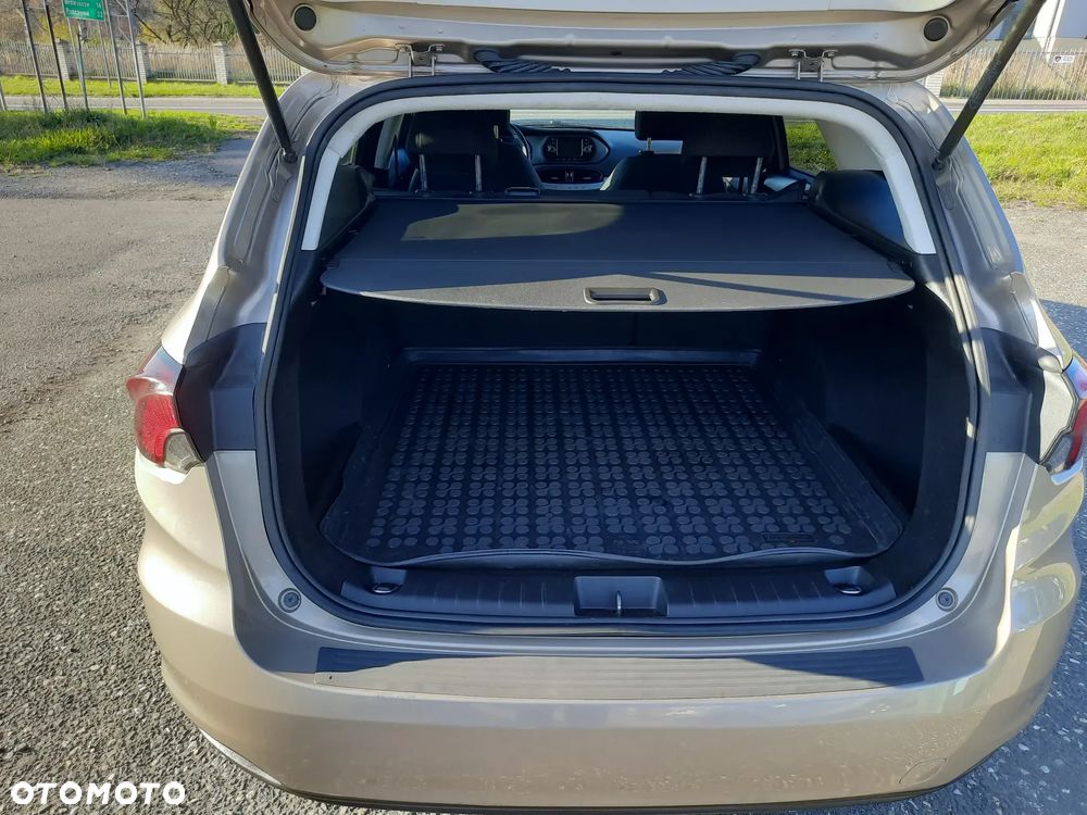 Fiat Tipo 1.4 T-Jet 16v Street - 17