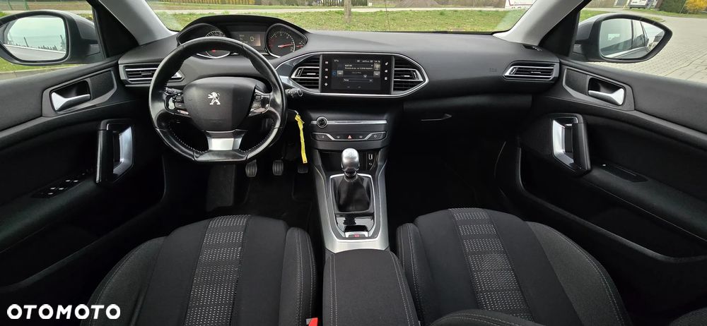 Peugeot 308 BlueHDi 120 Stop & Start Allure - 25