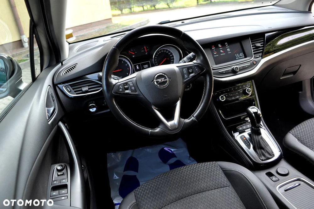 Opel Astra 1.4 T Dynamic S&S - 8