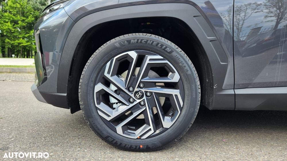 Hyundai Tucson 1.6 l 215 CP 4WD 6AT HEV Luxury - 5
