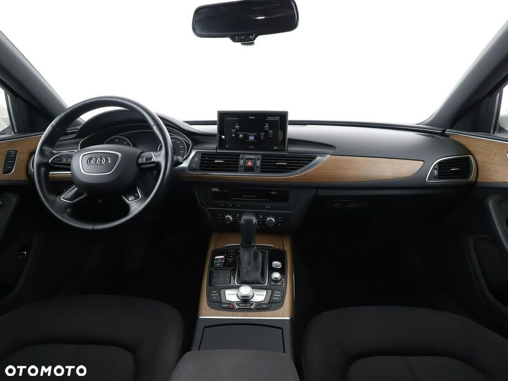 Audi A6 Avant 2.0 TDI Ultra S tronic - 16