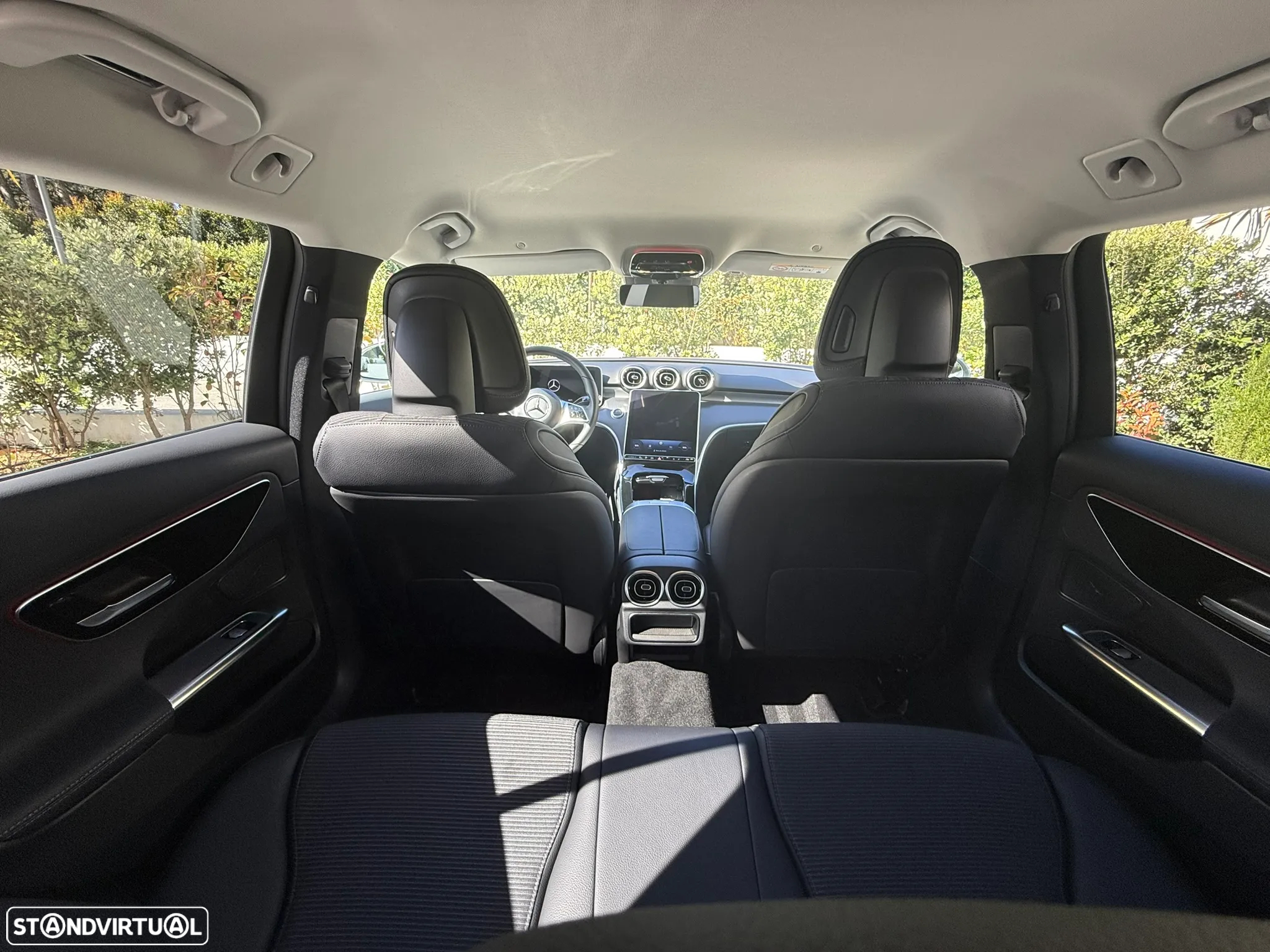 Mercedes-Benz C 300 e Avantgarde - 21