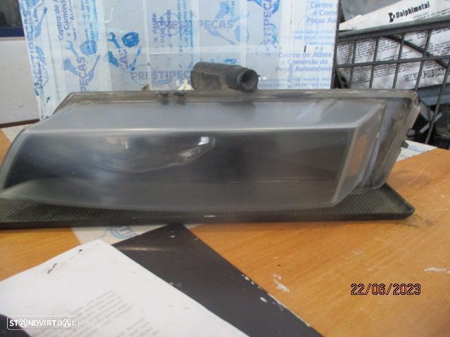 Farol Nevoeiro 7181287 BMW SERIE 1 (E81) 2007 120D 177CV 3P CINZA ESCURO FESQ ORIGINAL - 1