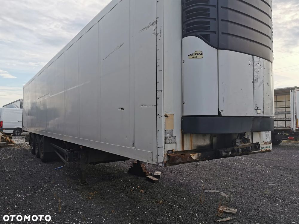 Schmitz Cargobull SKO 24 - 1